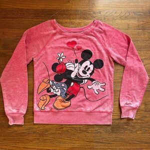 Disney Mickey & Minnie Kiss Crewneck Pullover